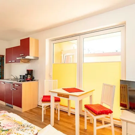 Apartment Mia Nr 1 Mit Terrasse Eg 1 Raum Goehren (Ruegen)