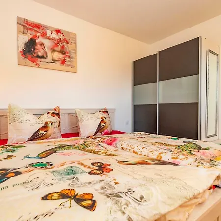 Mia Nr 1 Mit Terrasse Eg 1 Raum Apartment Goehren (Ruegen)